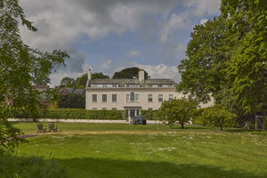 Cleve Court- click for photo gallery